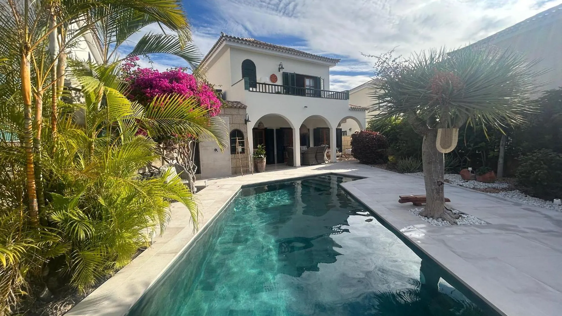 Villa Ibiza - Beautiful House With Private Pool Chayofa 0*,  Spain
