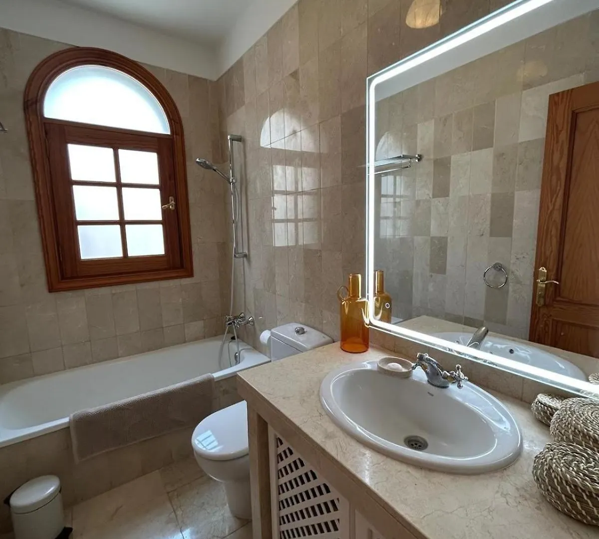 Villa Ibiza - Beautiful House With Private Pool Chayofa