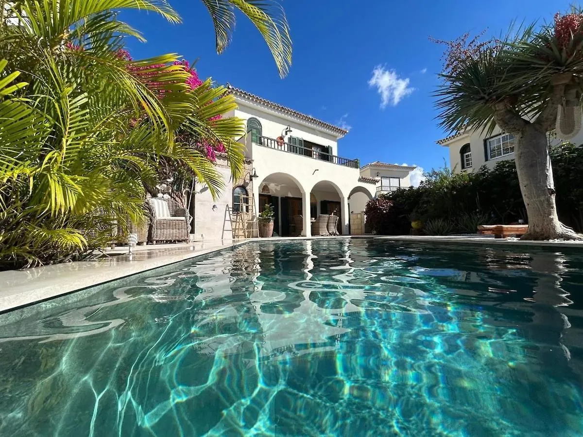Villa Ibiza - Beautiful House With Private Pool Chayofa